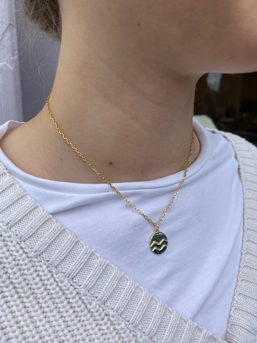 9ct Gold Waves Necklace