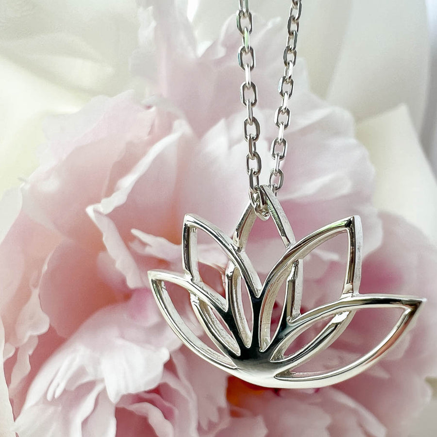 Lotus Flower silver necklace